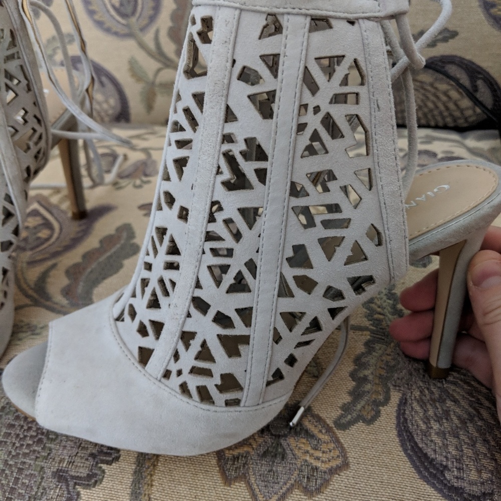 Grey Gianni Bini heels